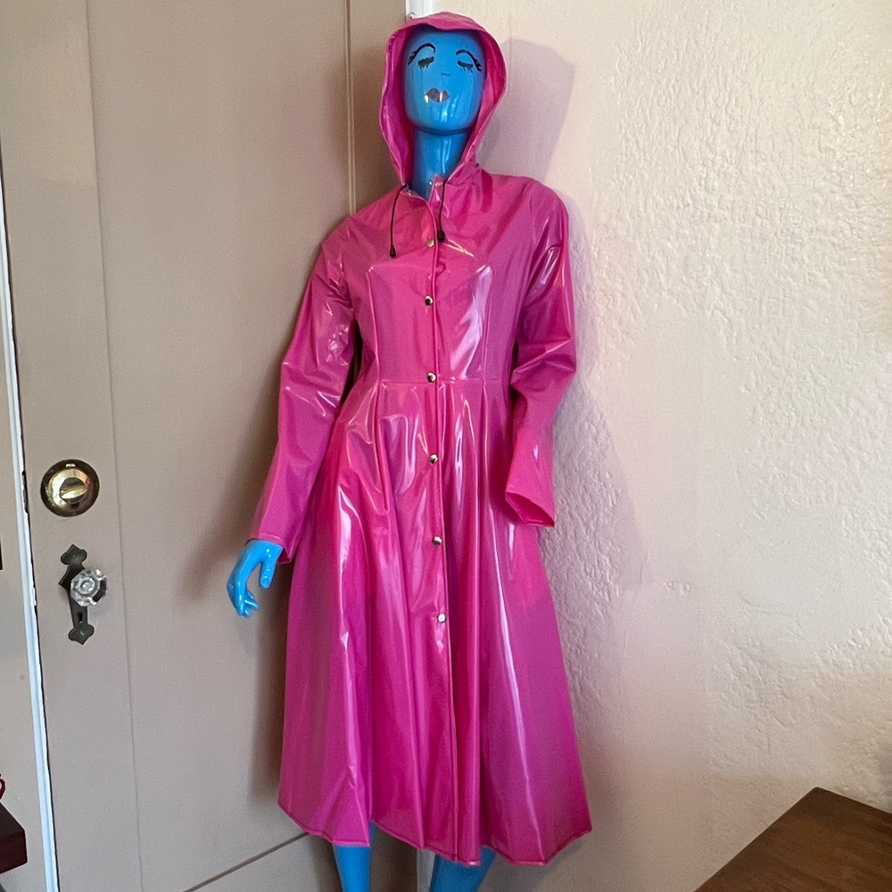 Plastic Hot Pink Princess Cut Raincoat Sz. M (pockets!)